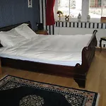 Leibniz6 Stilvolles Privatzimmer